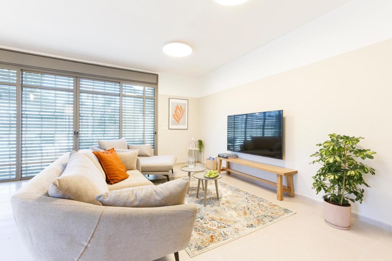 Localz - Jaffa Apartment *